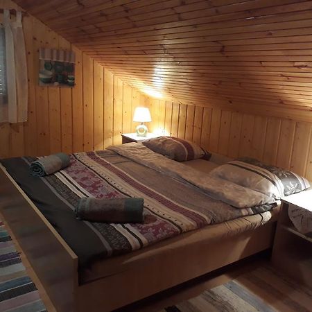Holiday Home Trzan Josipdol Eksteriør billede
