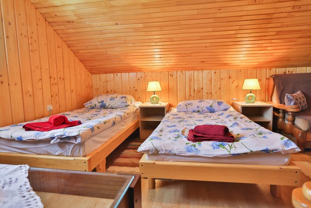 Holiday Home Trzan Josipdol Eksteriør billede